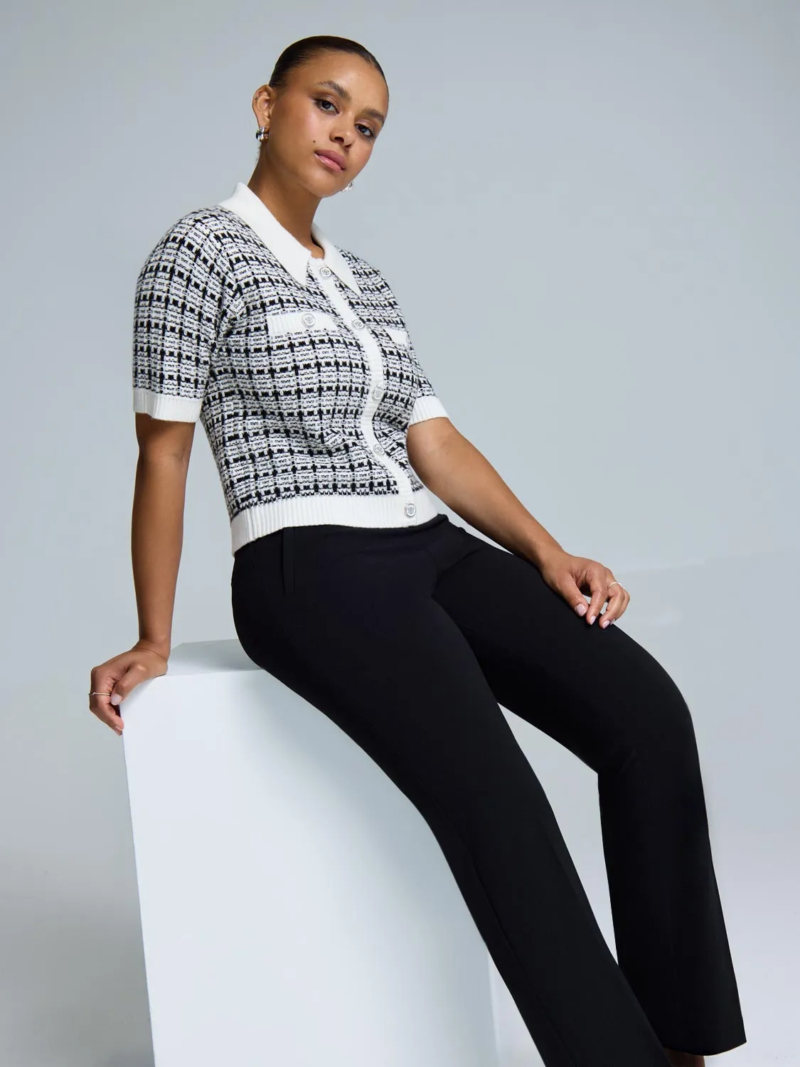 Short Sleeve Button-Up Boucl Sweater Chill Essential