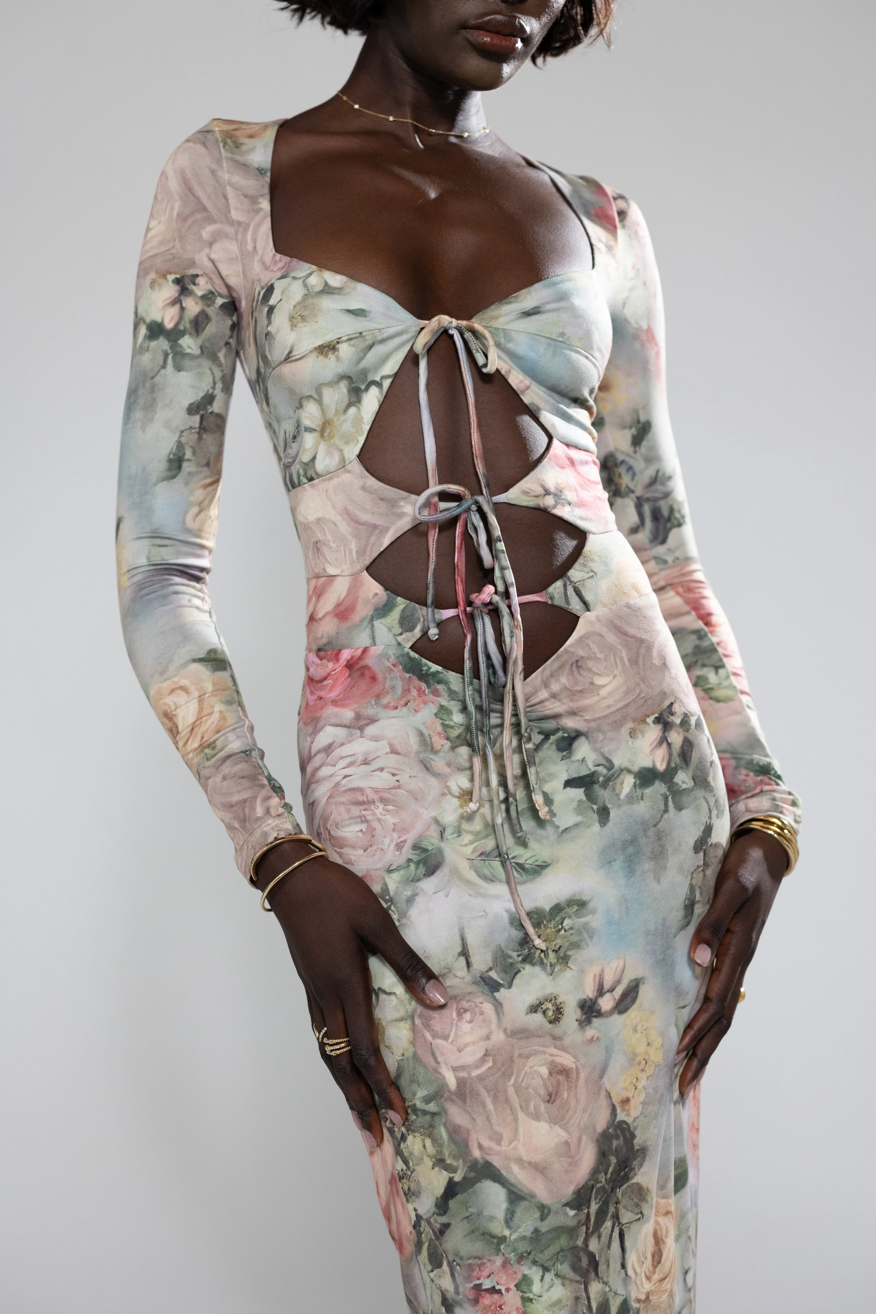 Simone Dress in Damsel natural texture
