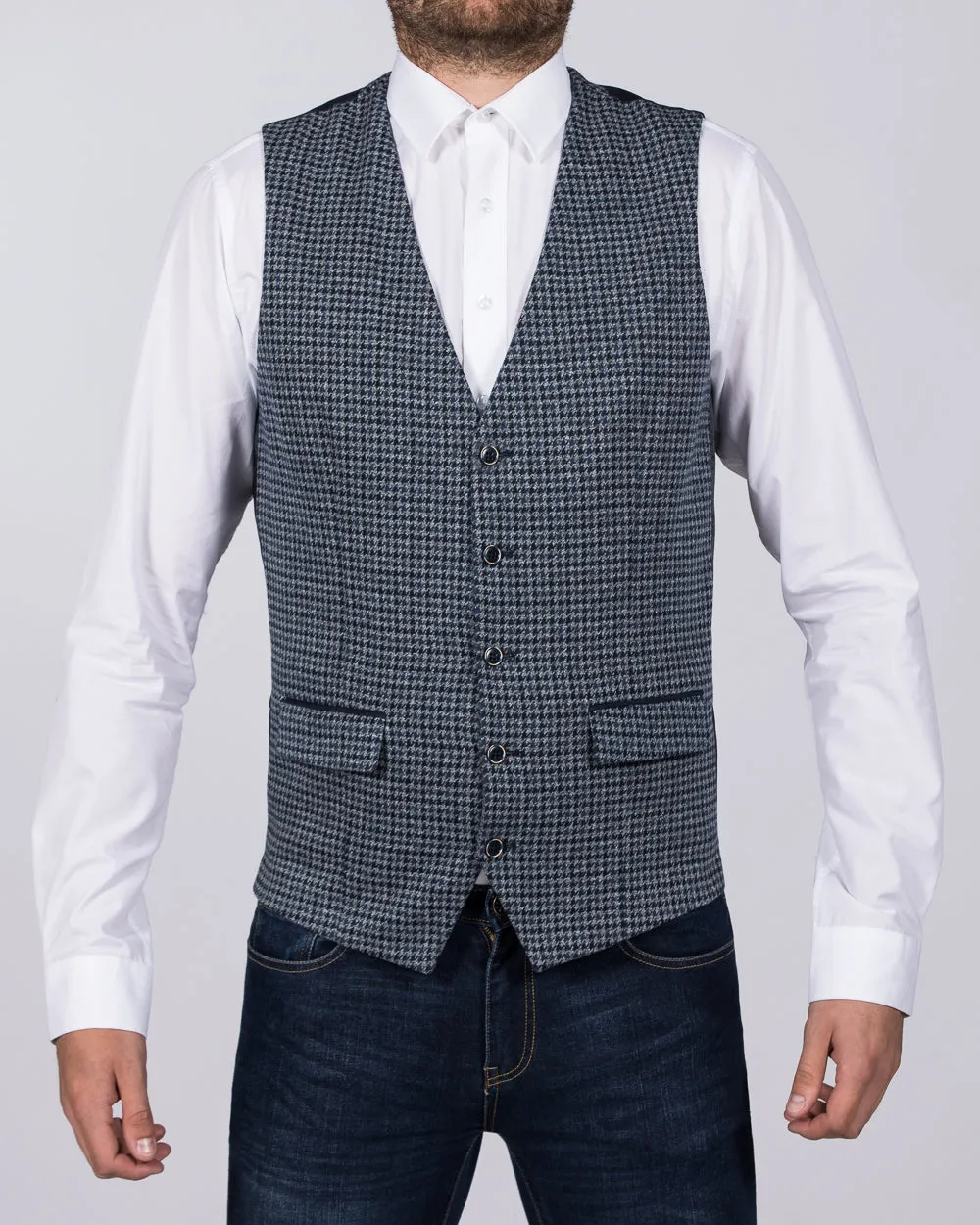Skopes Gillis Slim Fit Tall Waistcoat (navy/grey check) matte finish