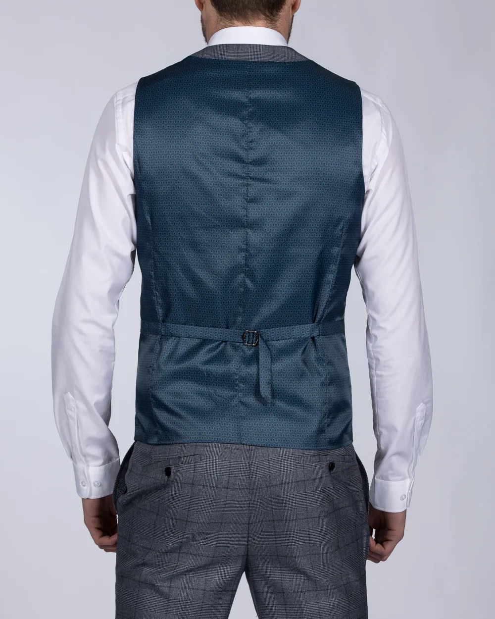 Skopes Reece Slim Fit Tall Suit Waistcoat (blue check) smart dressing