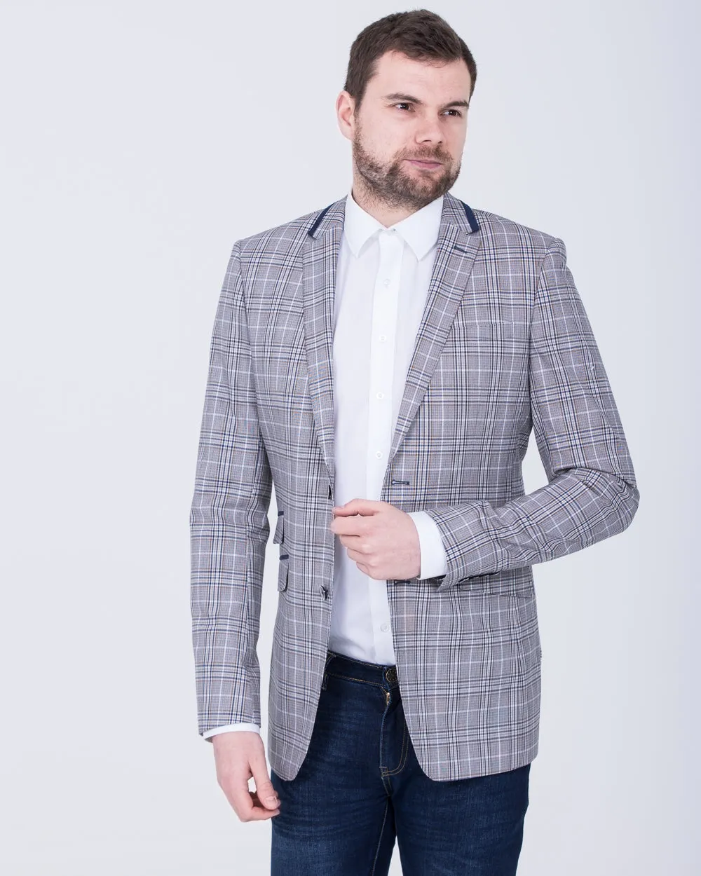Skopes Whittington Tall Checked Blazer (stone/navy) lifestyle fit