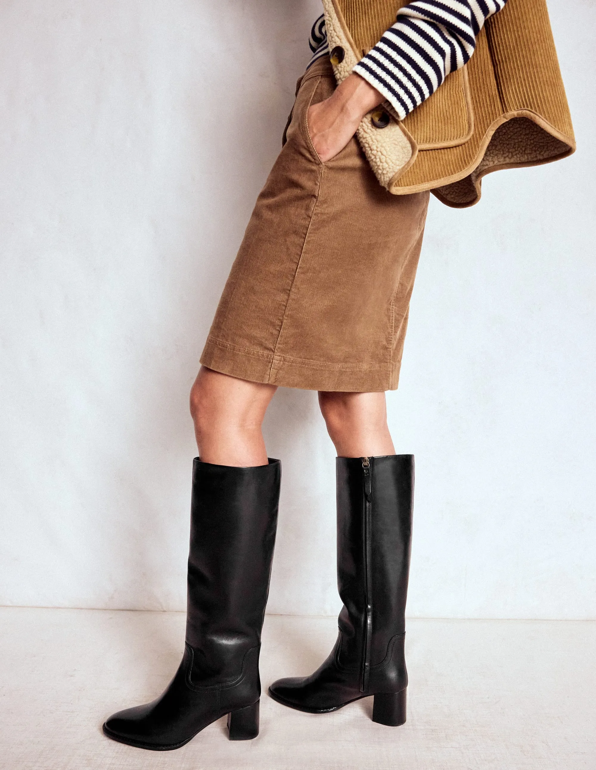 Skye Smart Knee Boots-Black street style