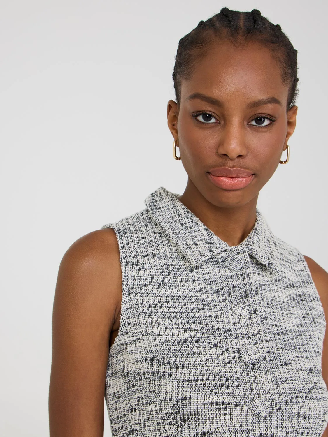 Sleeveless Boucle Shirt Dress easy fit