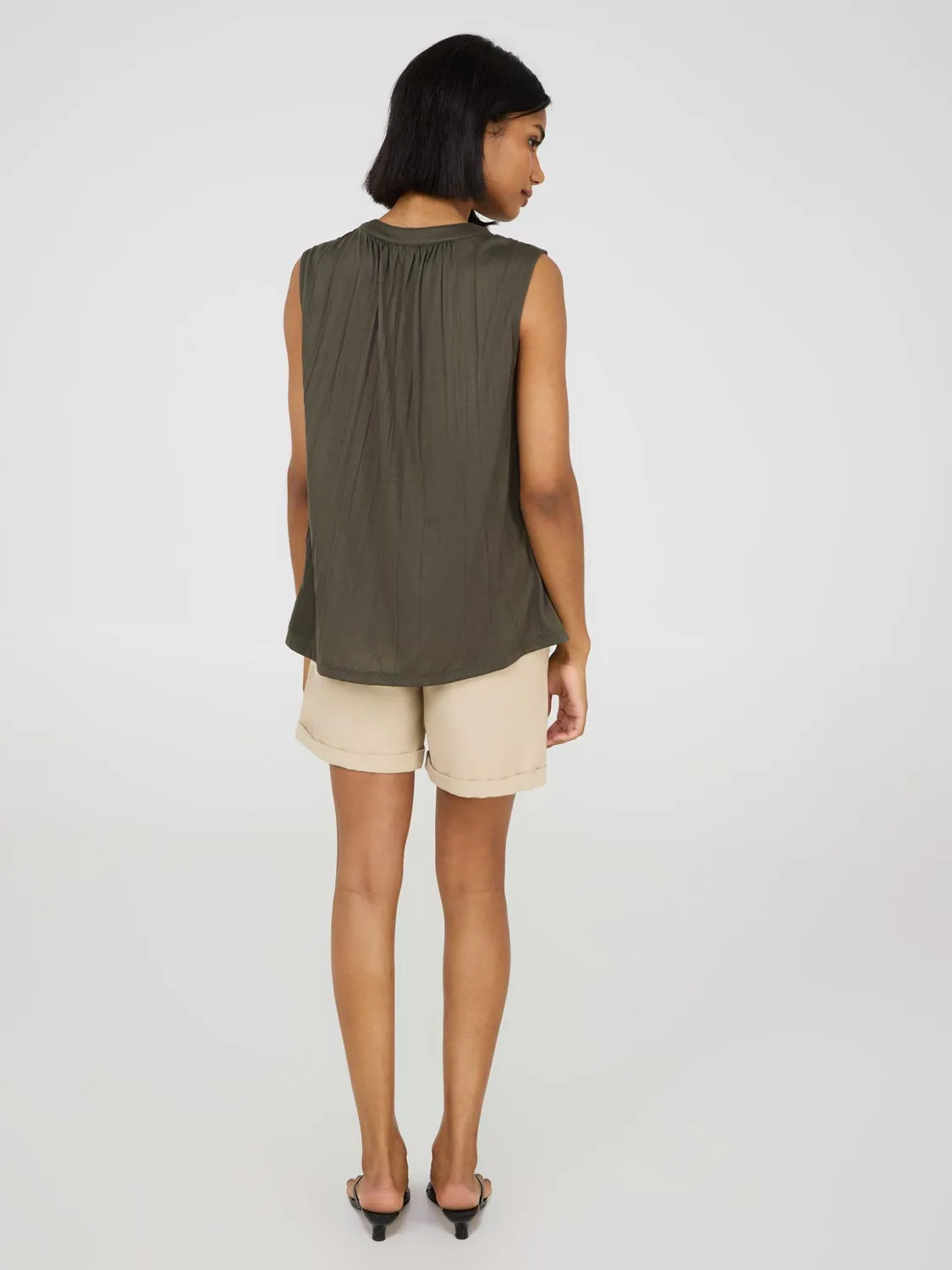 Sleeveless Henley Top With Lace Details modern cut