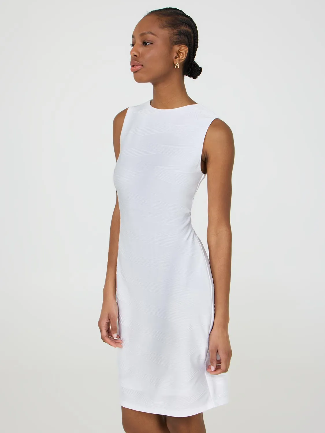 Sleeveless Patterned Sheath Dress open collar