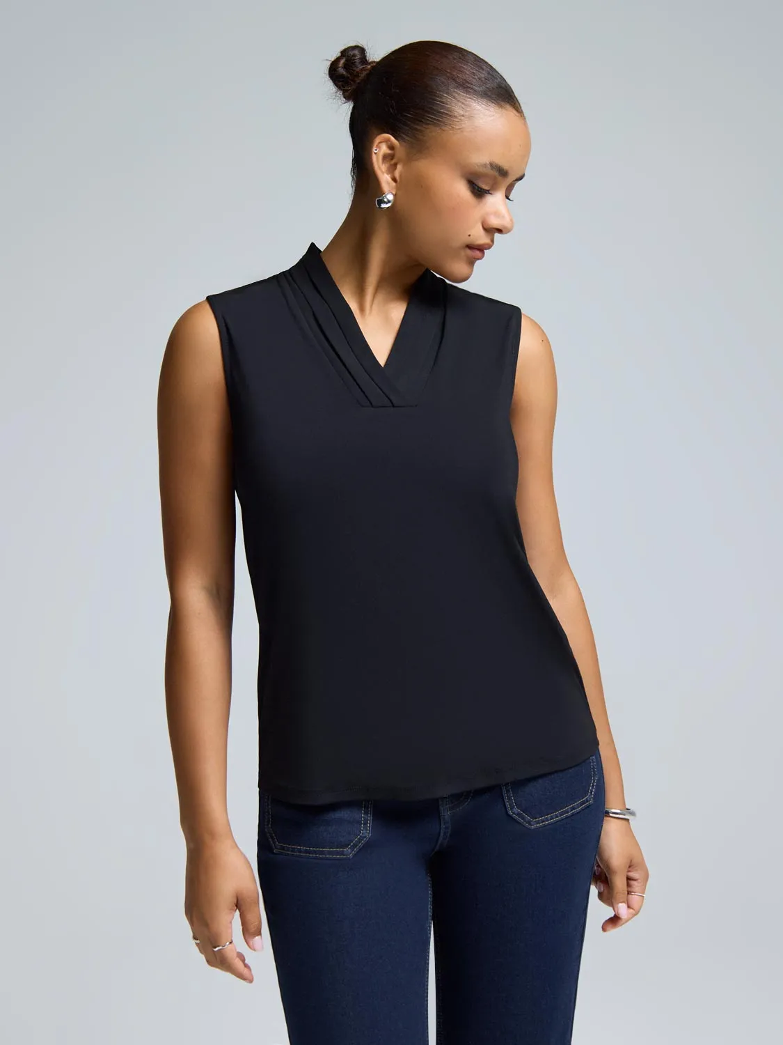 Sleeveless Pleated V-Neck Top daily comfort