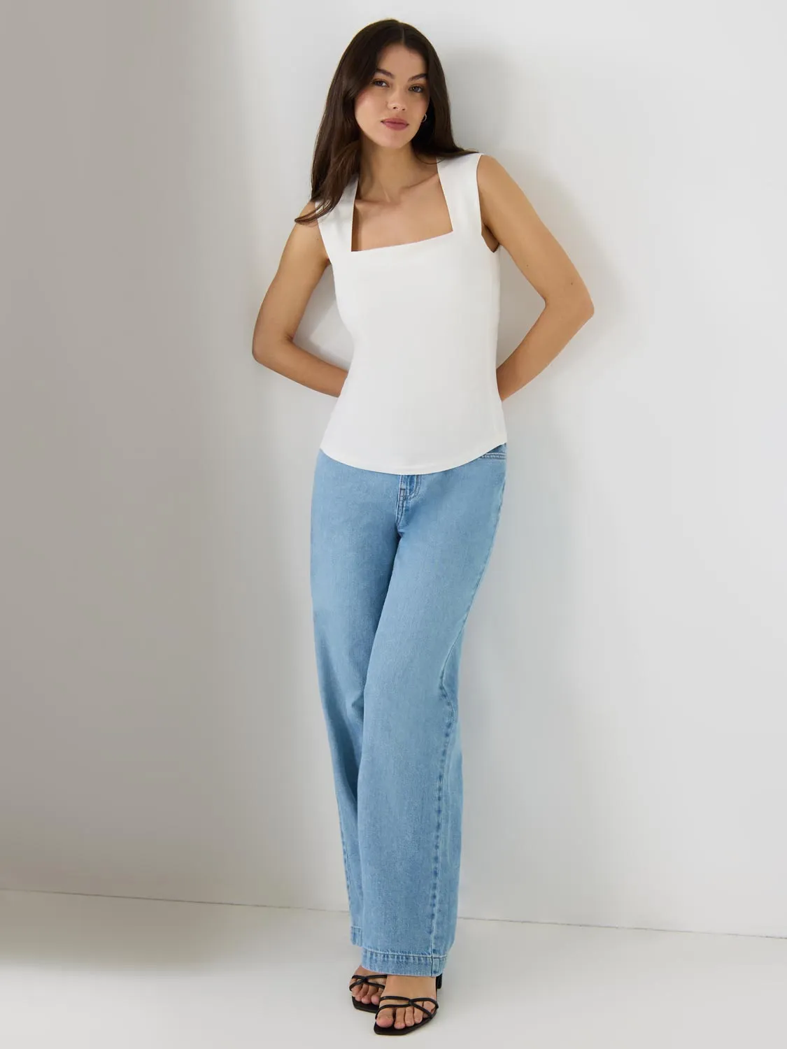 Sleeveless Ruched Square Neck Top city mode