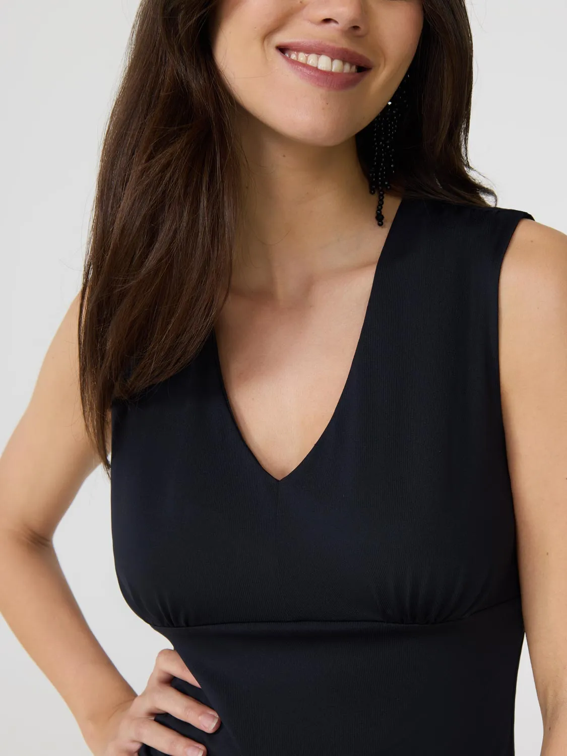 Sleeveless V-Neck Empire Waist Top modern edge
