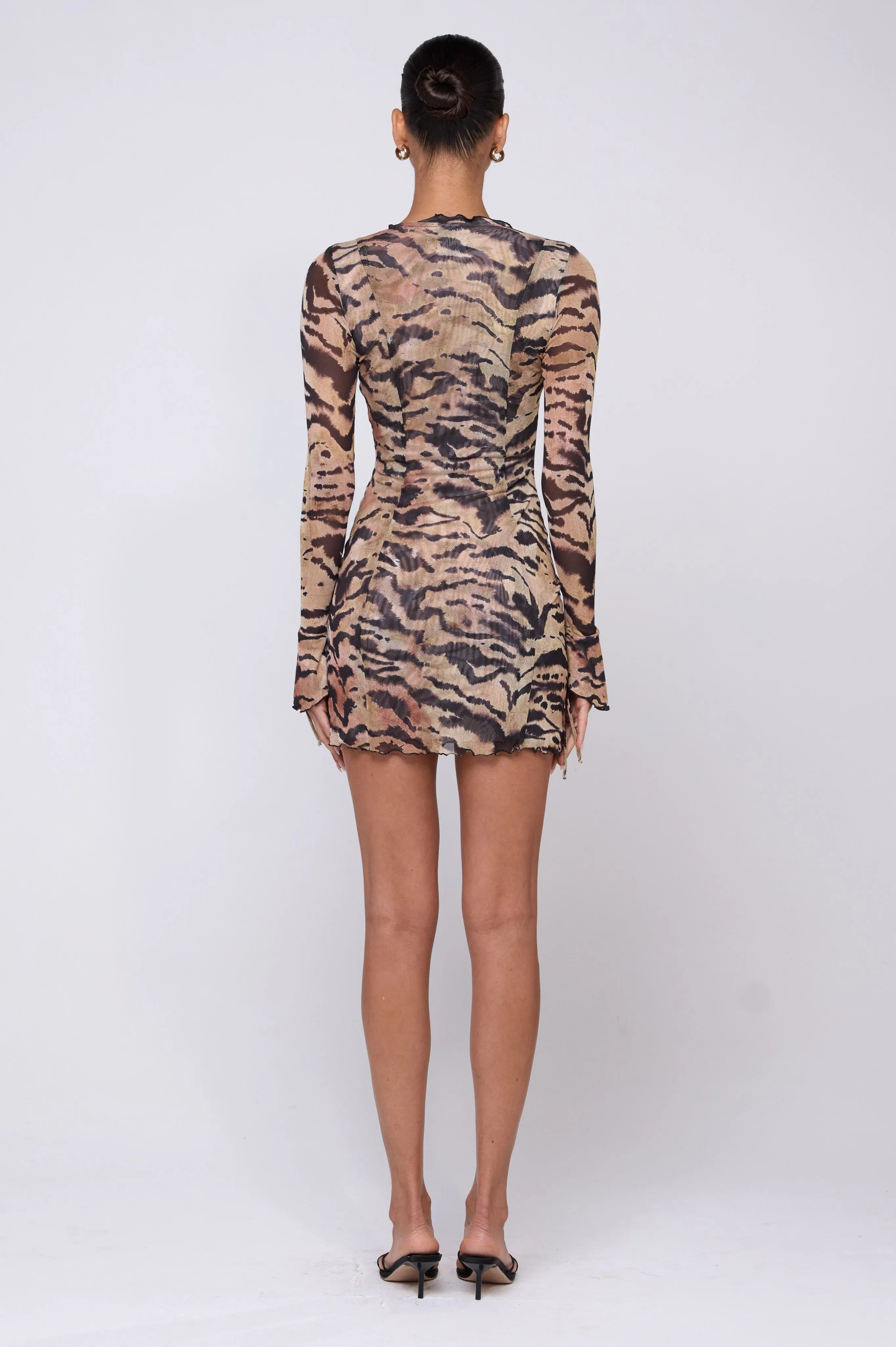 Sloane Mini in Zara airy design