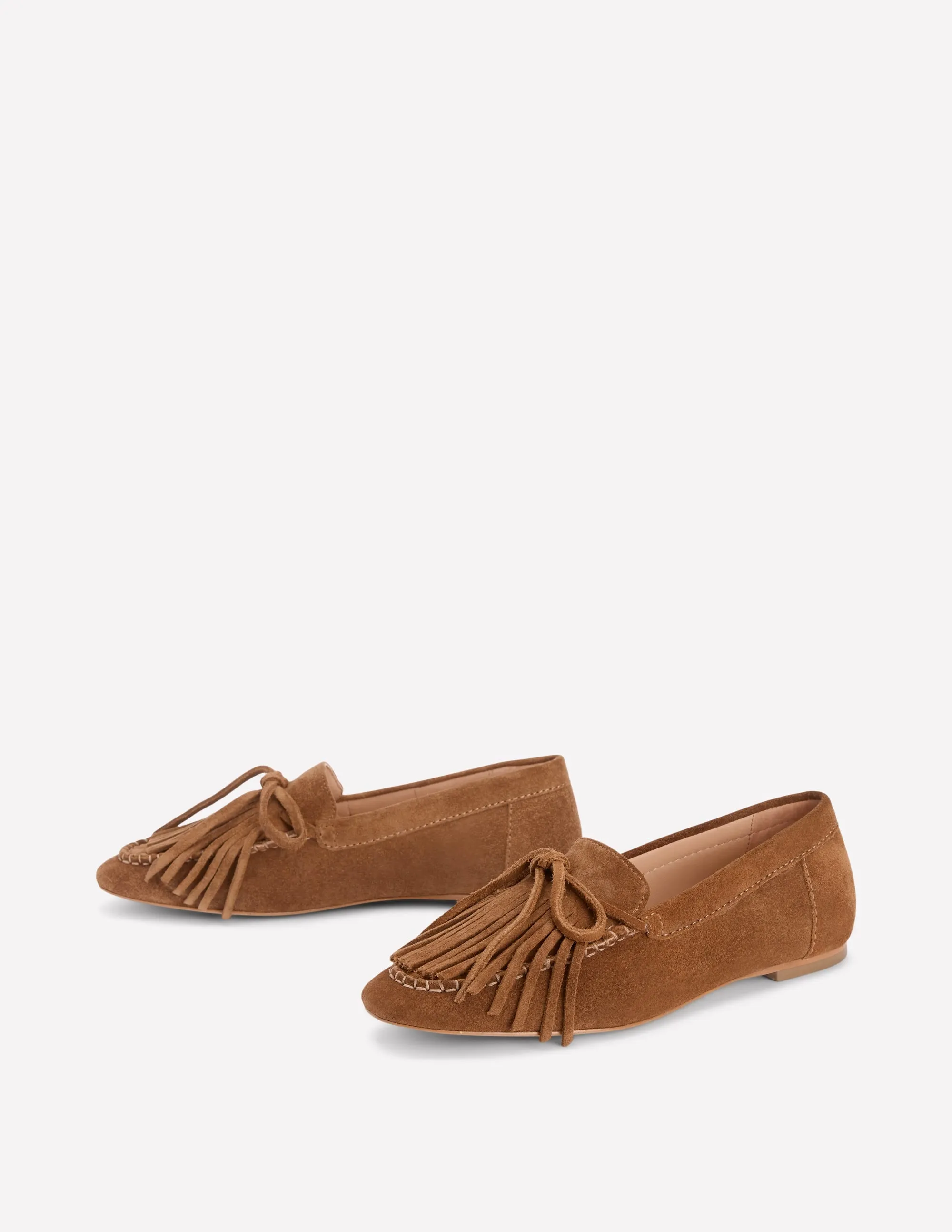 Soft Tassel Deck Shoes-Tan light material