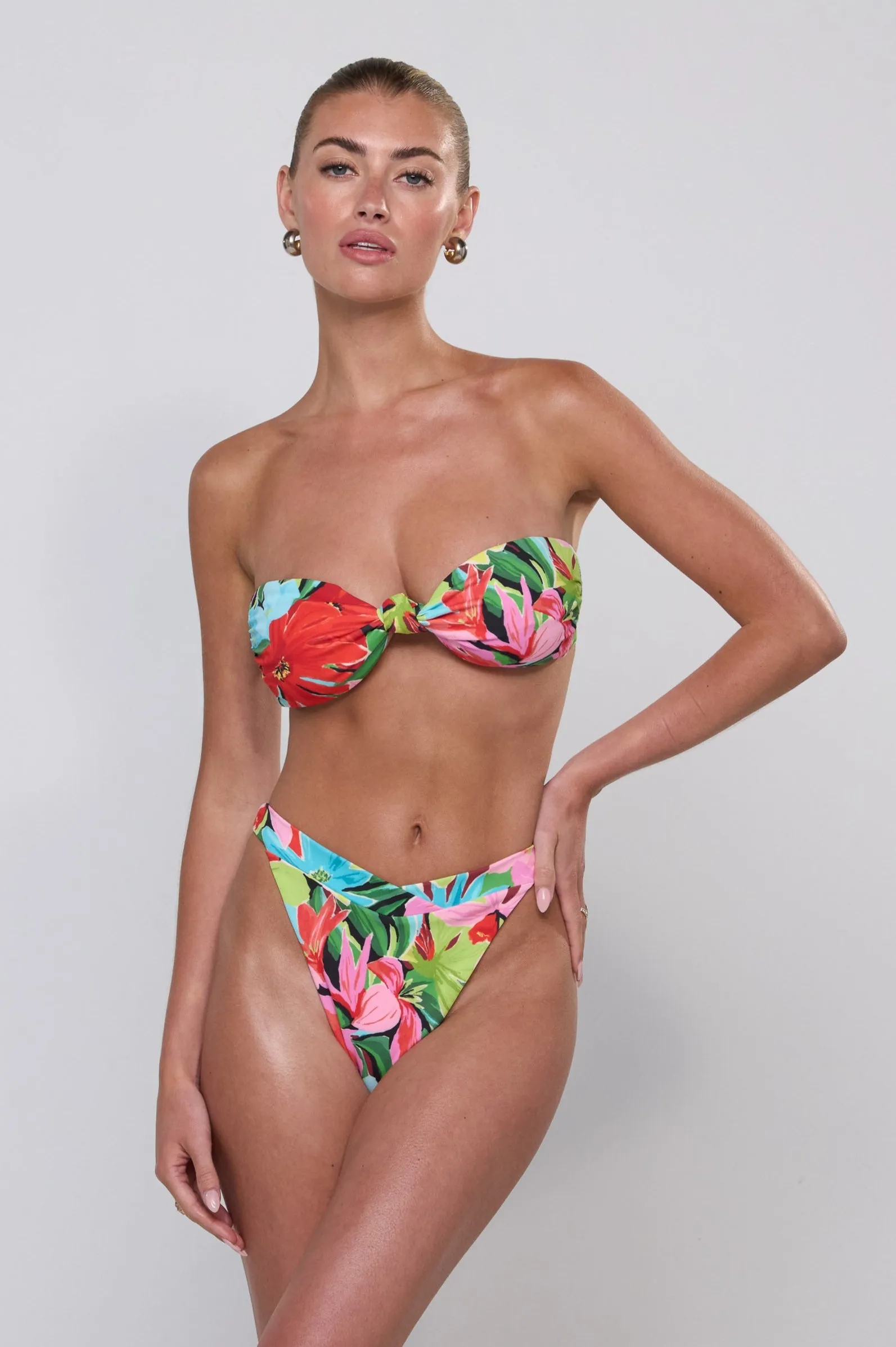 Spencer Bikini Top in Tropicana chic design