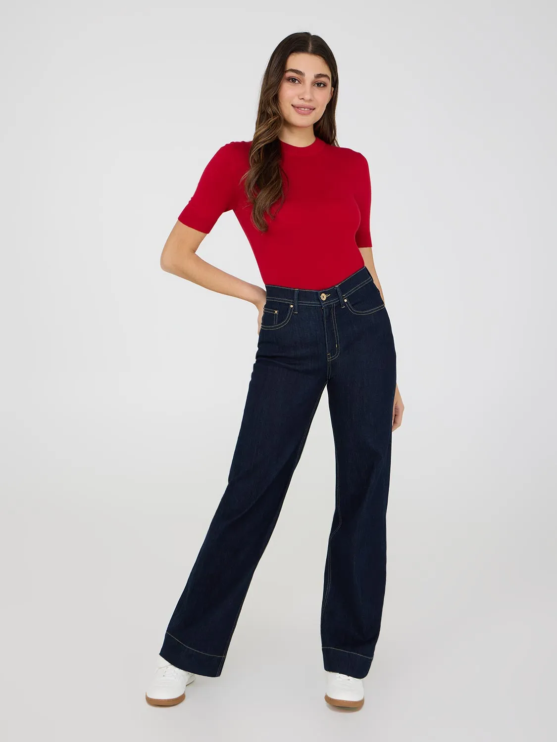 Straight Leg Jeans With Wide Cuff simple design