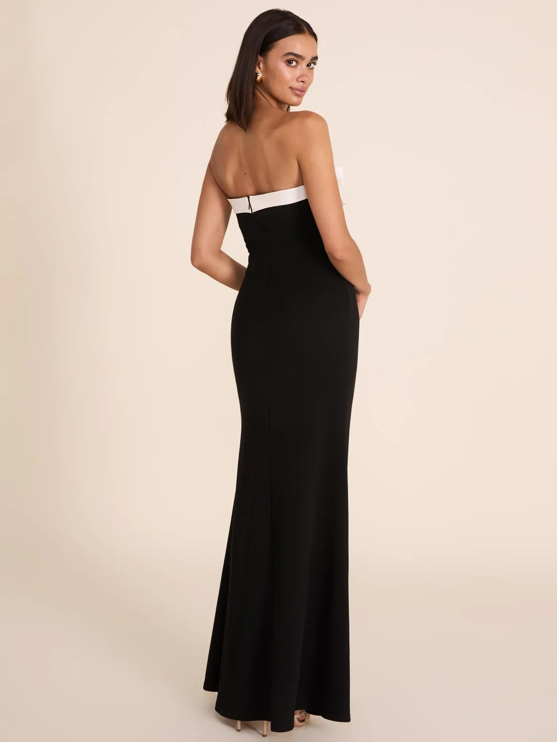 Strapless Gown With Bow confident look
