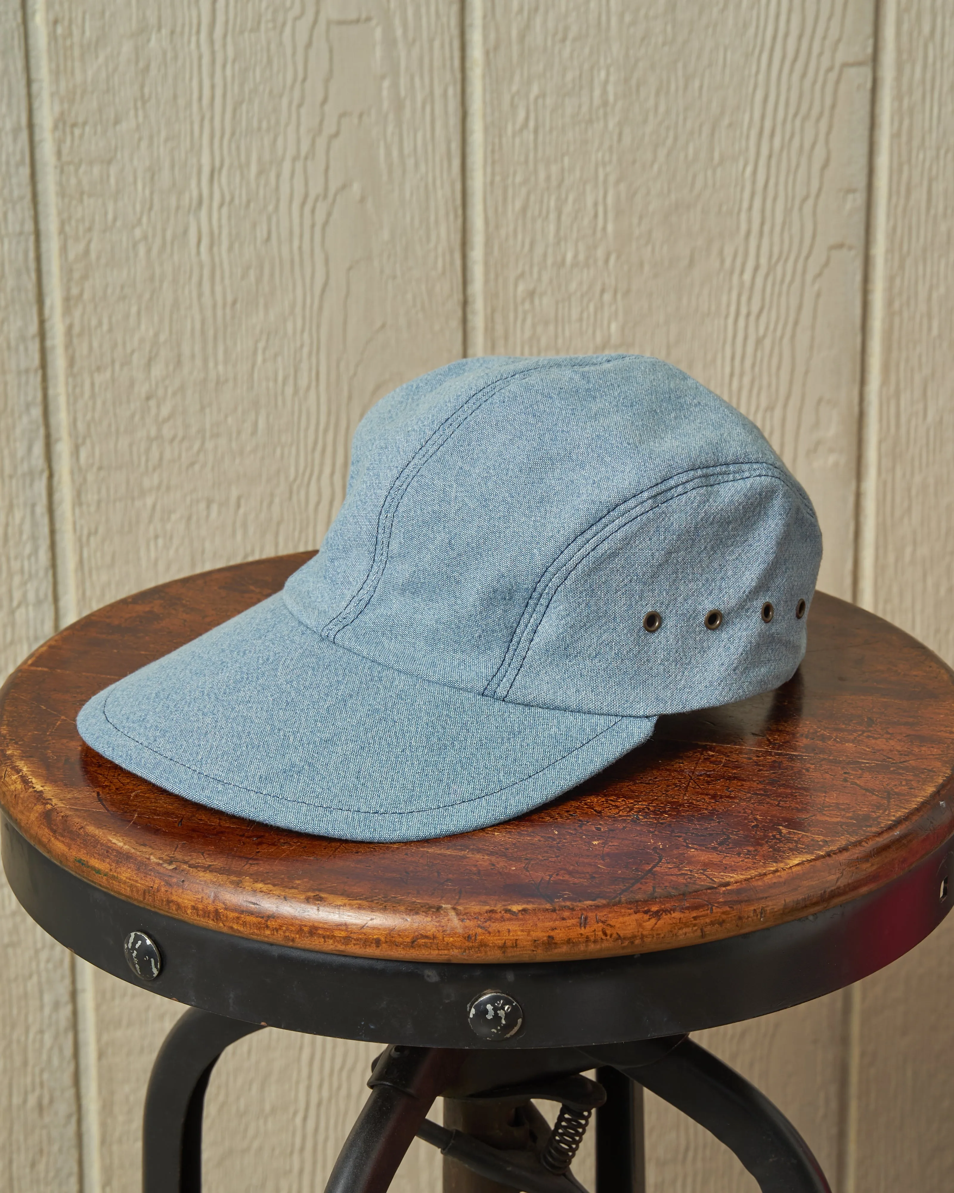 Swordfish in Chambray casual look