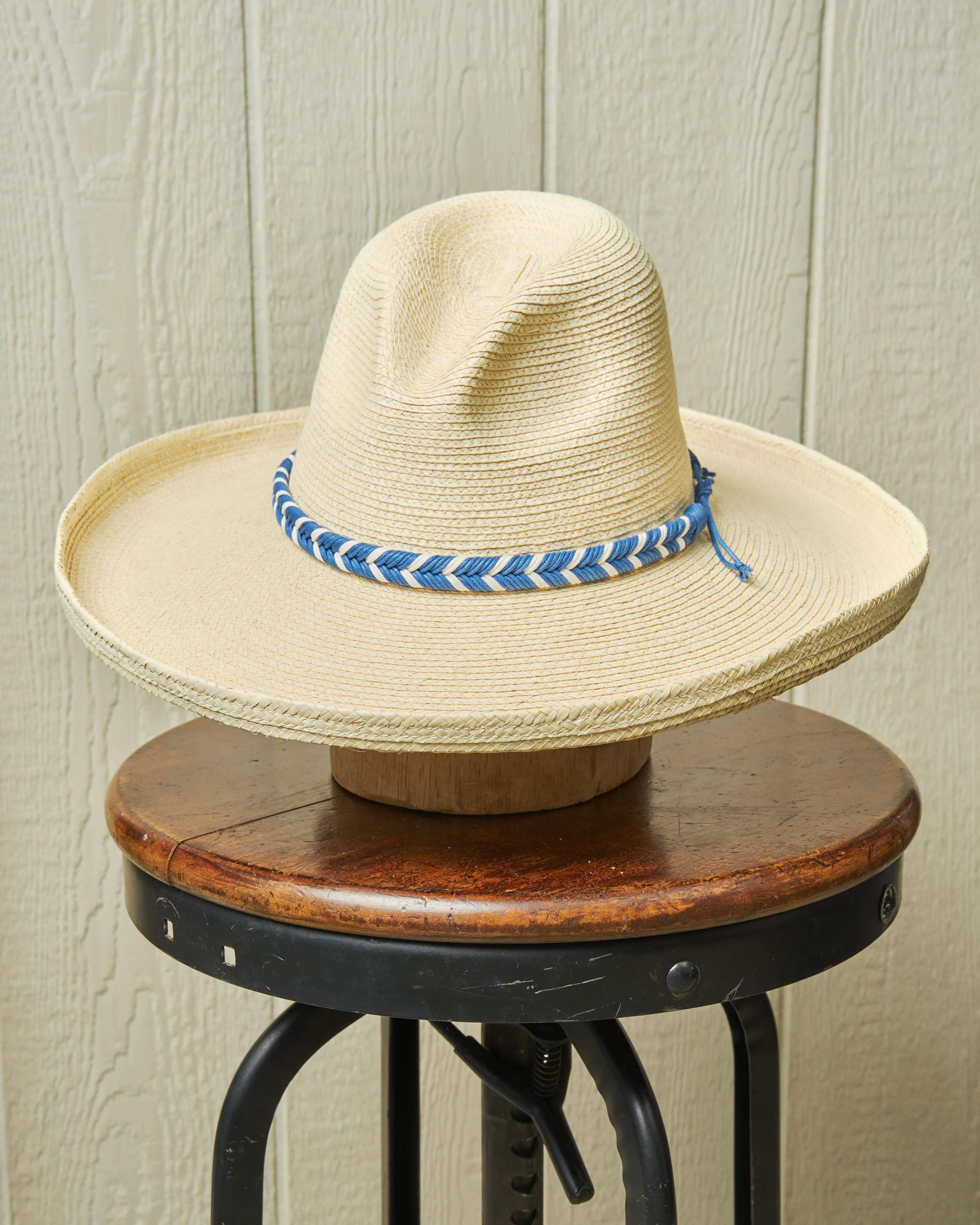 The Big Hat subtle vibe