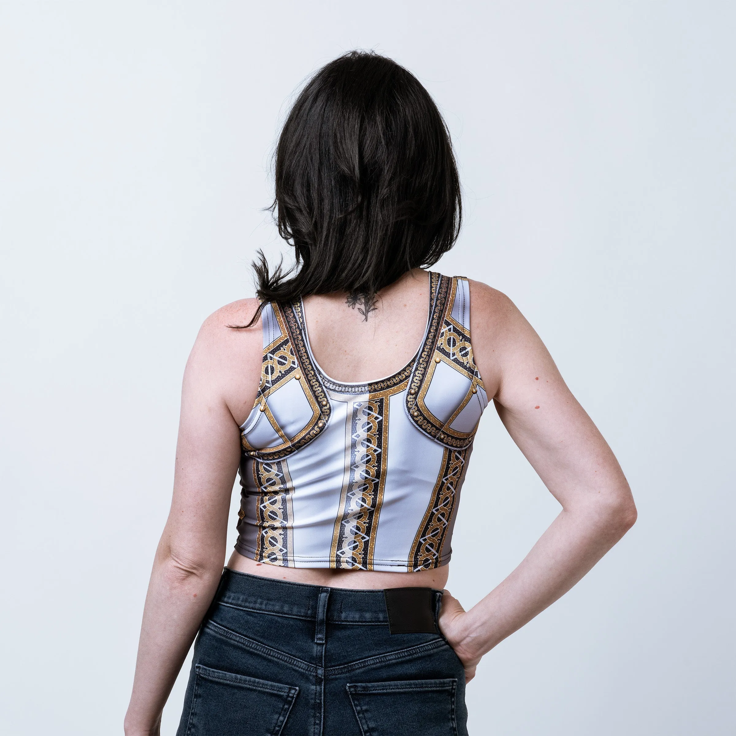 The Scudamore Crop light comfort