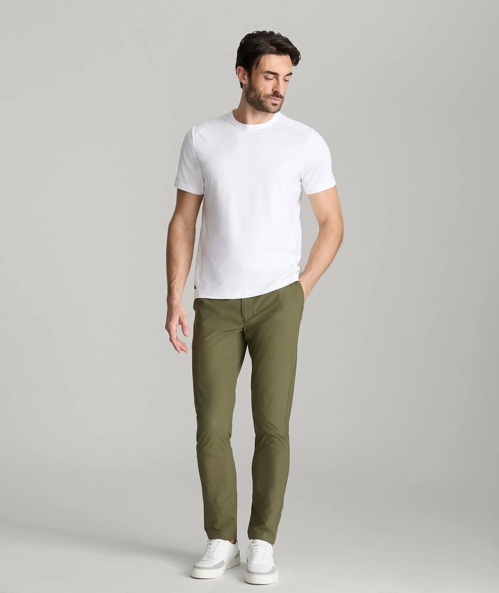 Traveler Tech Pants wrinkle-free