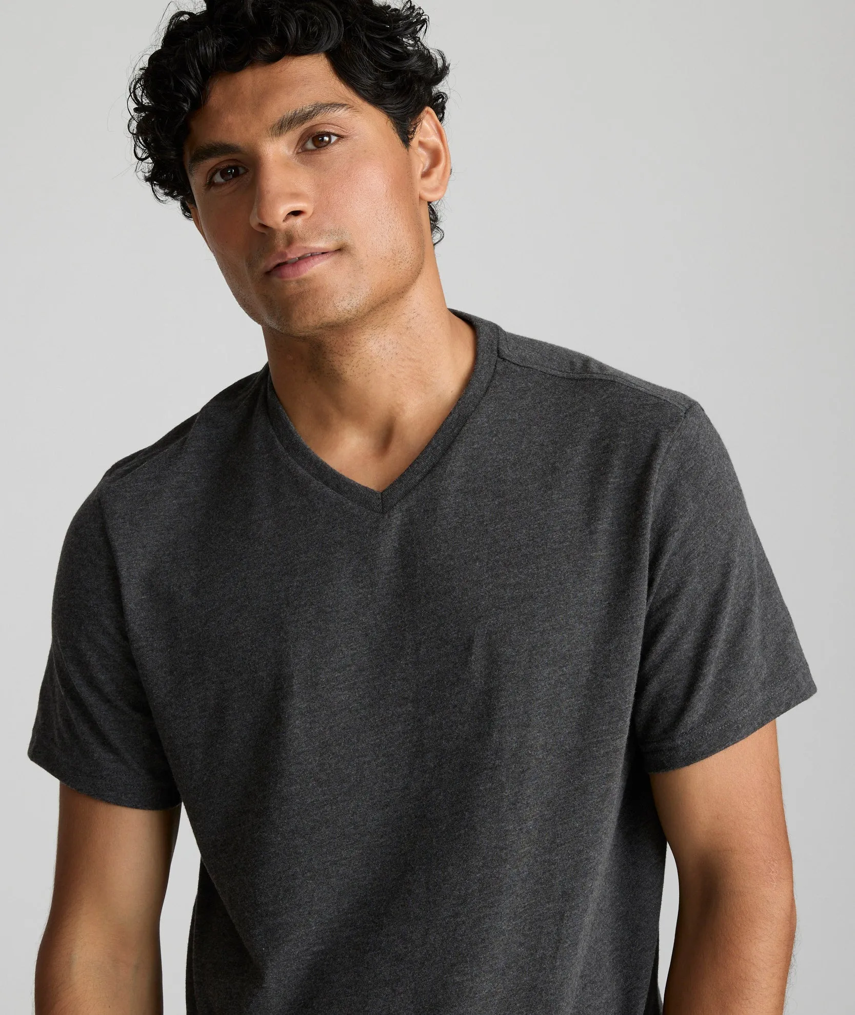Ultrasoft V-Neck Tee daily basic