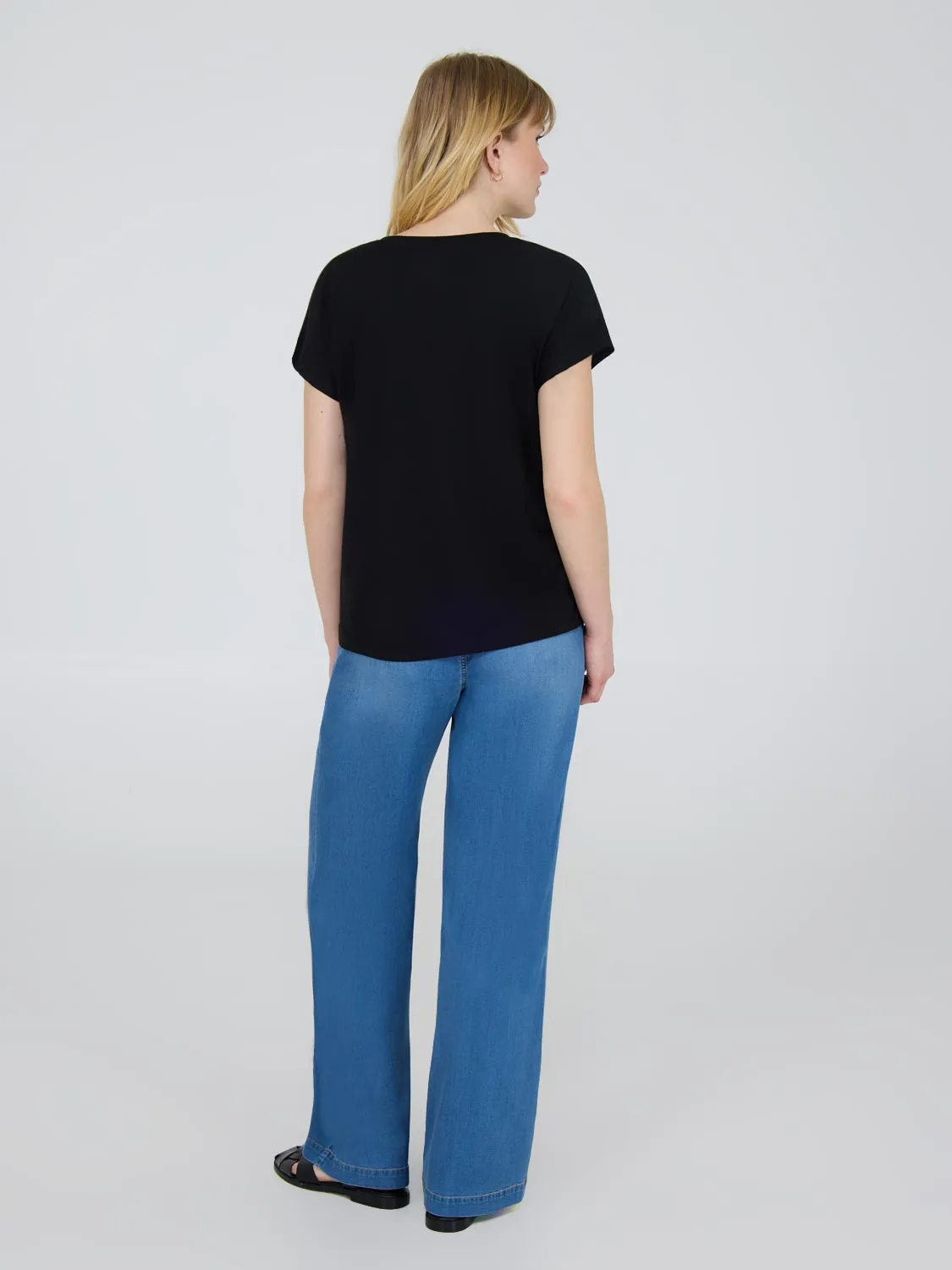 V-Neck Dolman Sleeve T-Shirt Minimal Cool