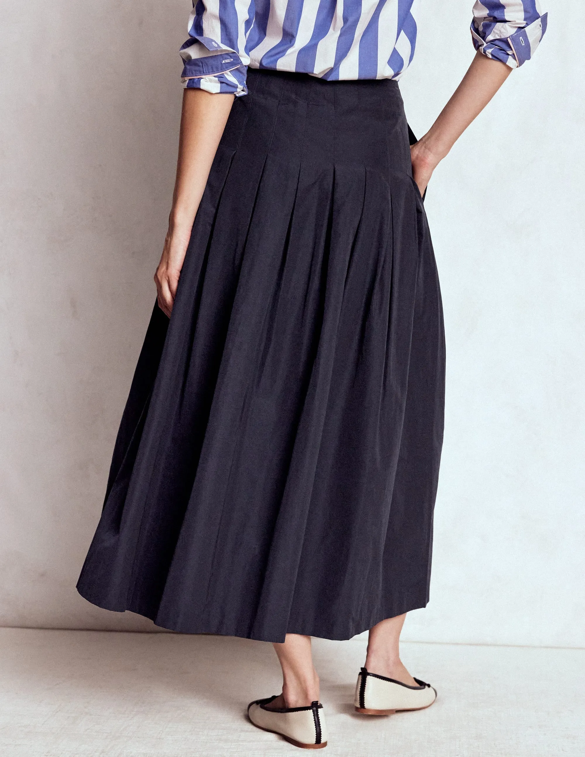Valentina Taffeta Midi Skirt-Navy elegant neat