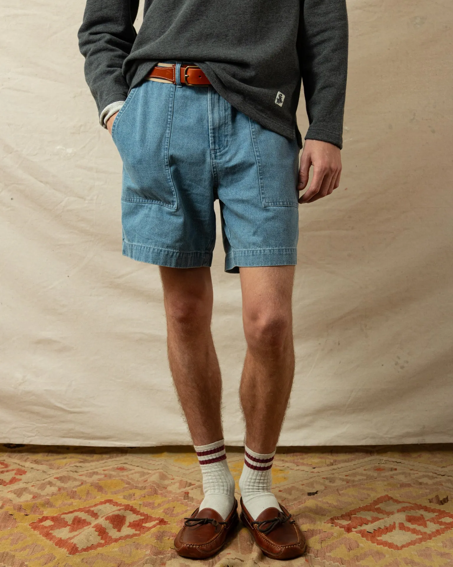 Ventura Short in Mid Wash Denim sport simple