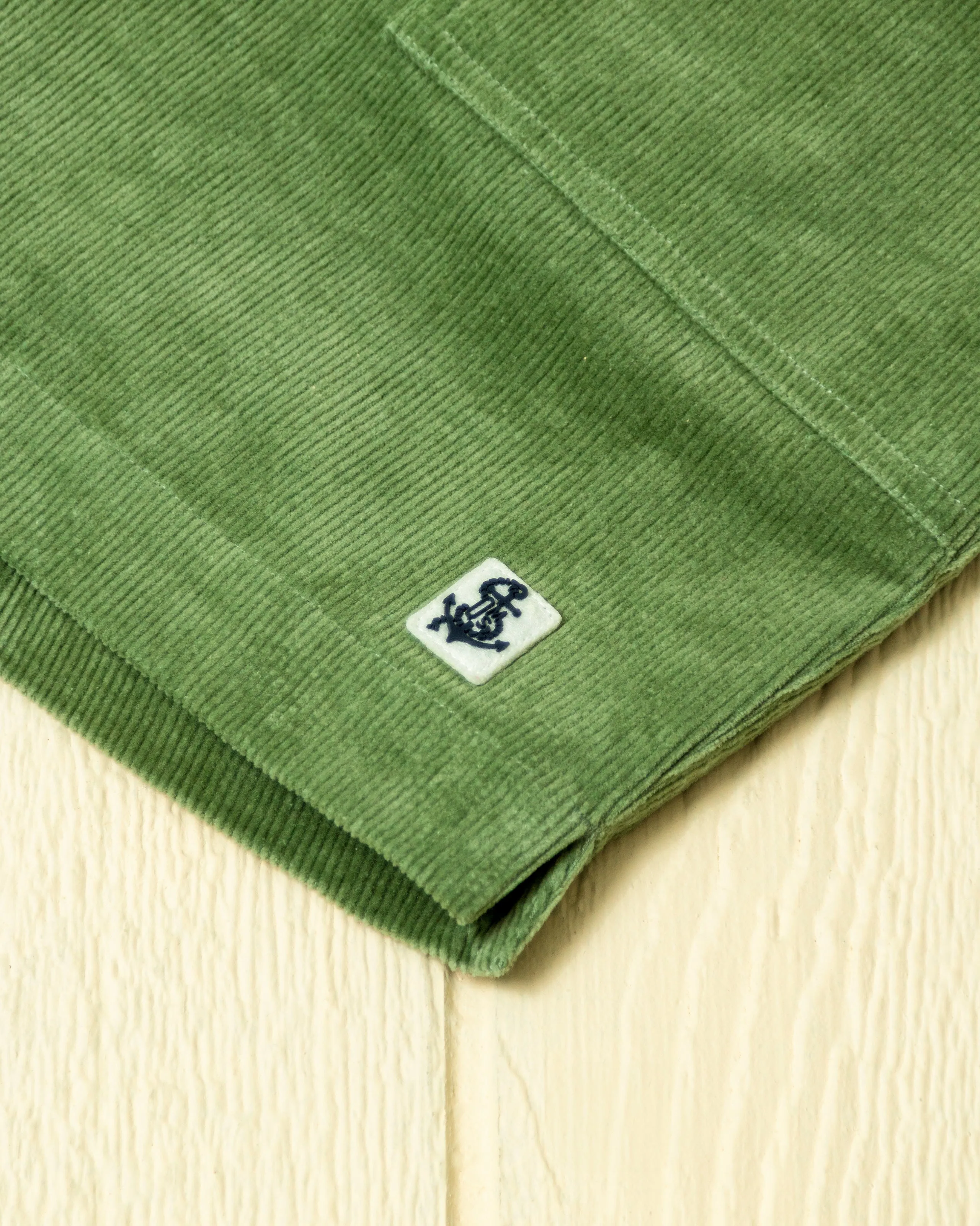 Ventura Short in Sage Corduroy casual life