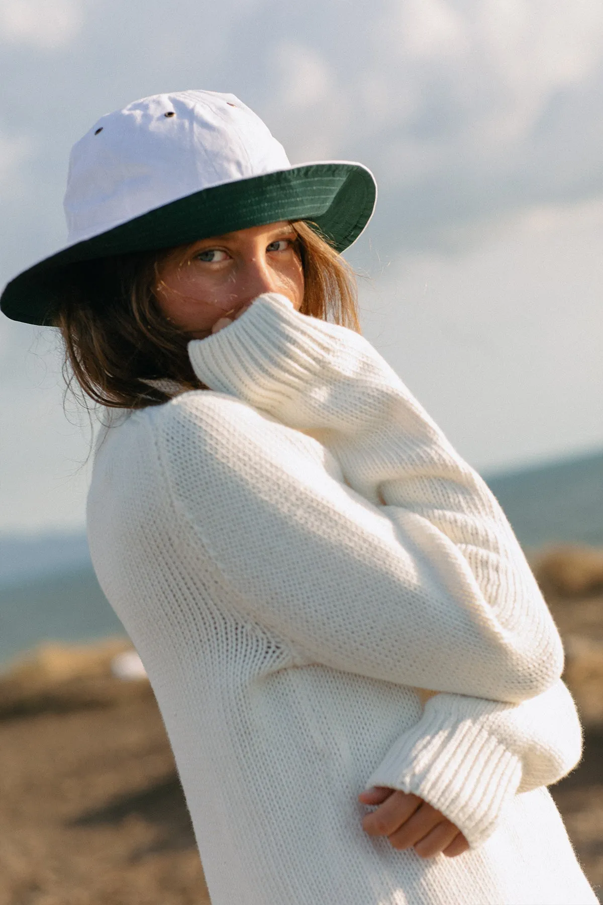Women's Fisherman's Sweater in Egret classic feel