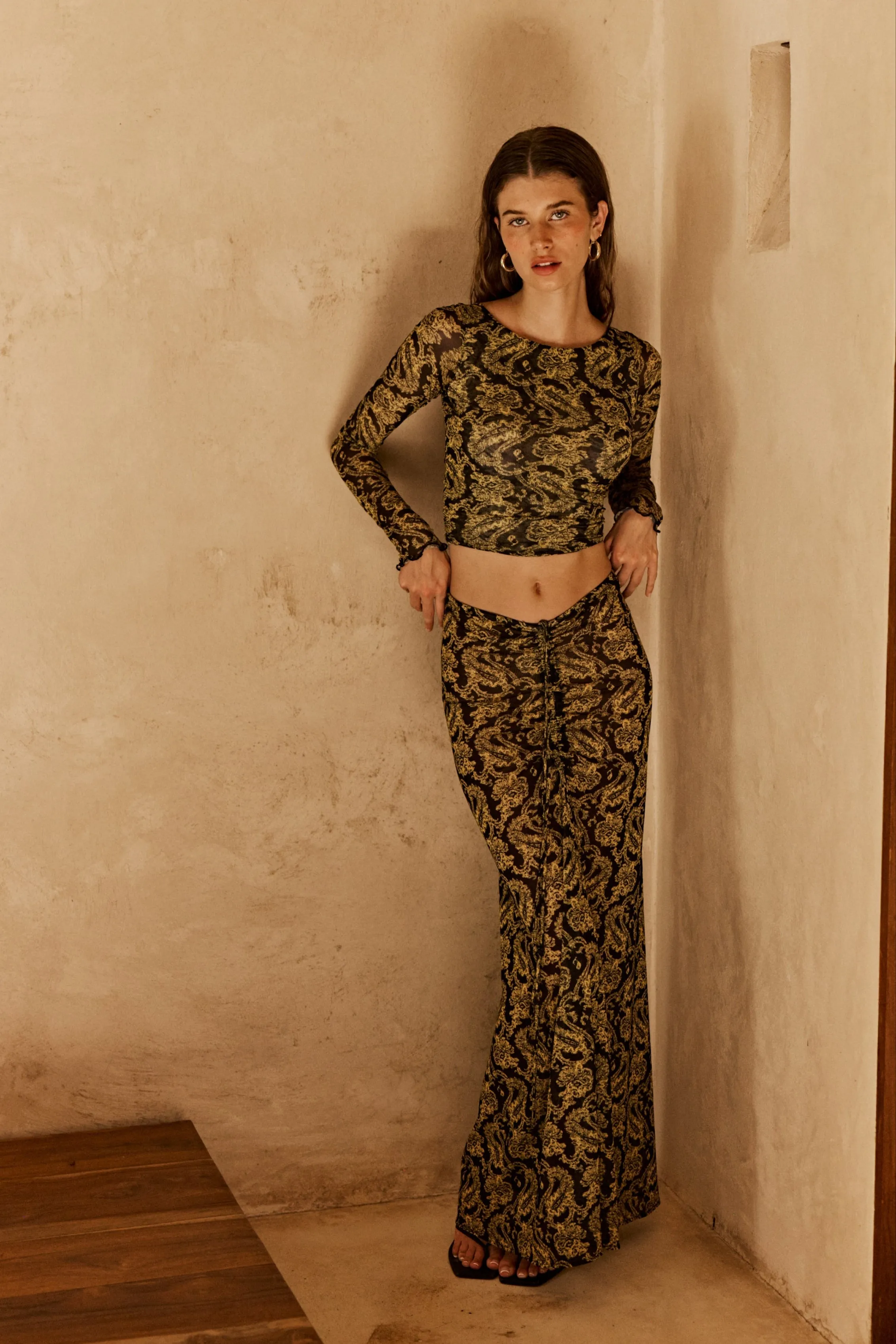 Ziggy Mesh Skirt in Sorrento sporty look